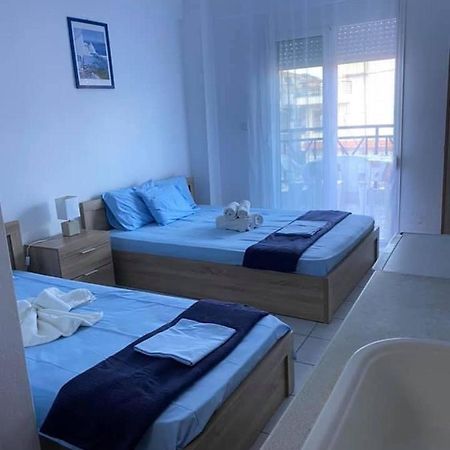 Jenny'S Holiday Villas Polychrono Bagian luar foto